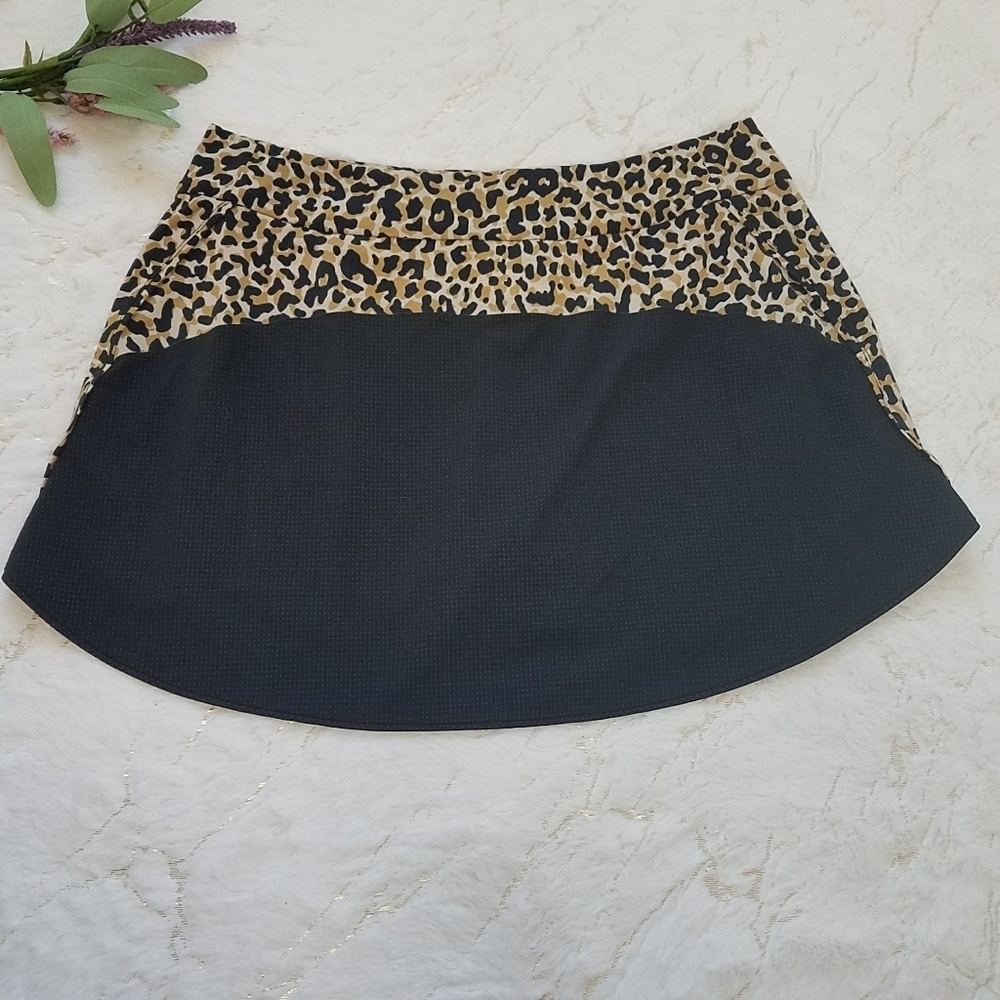 Outdoor Voices The Exercise Skort Leopard Print - Picture 7 of 7